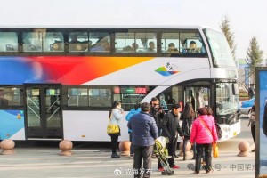 11月25日起，榮成開通“賞天鵝公交旅游專線”